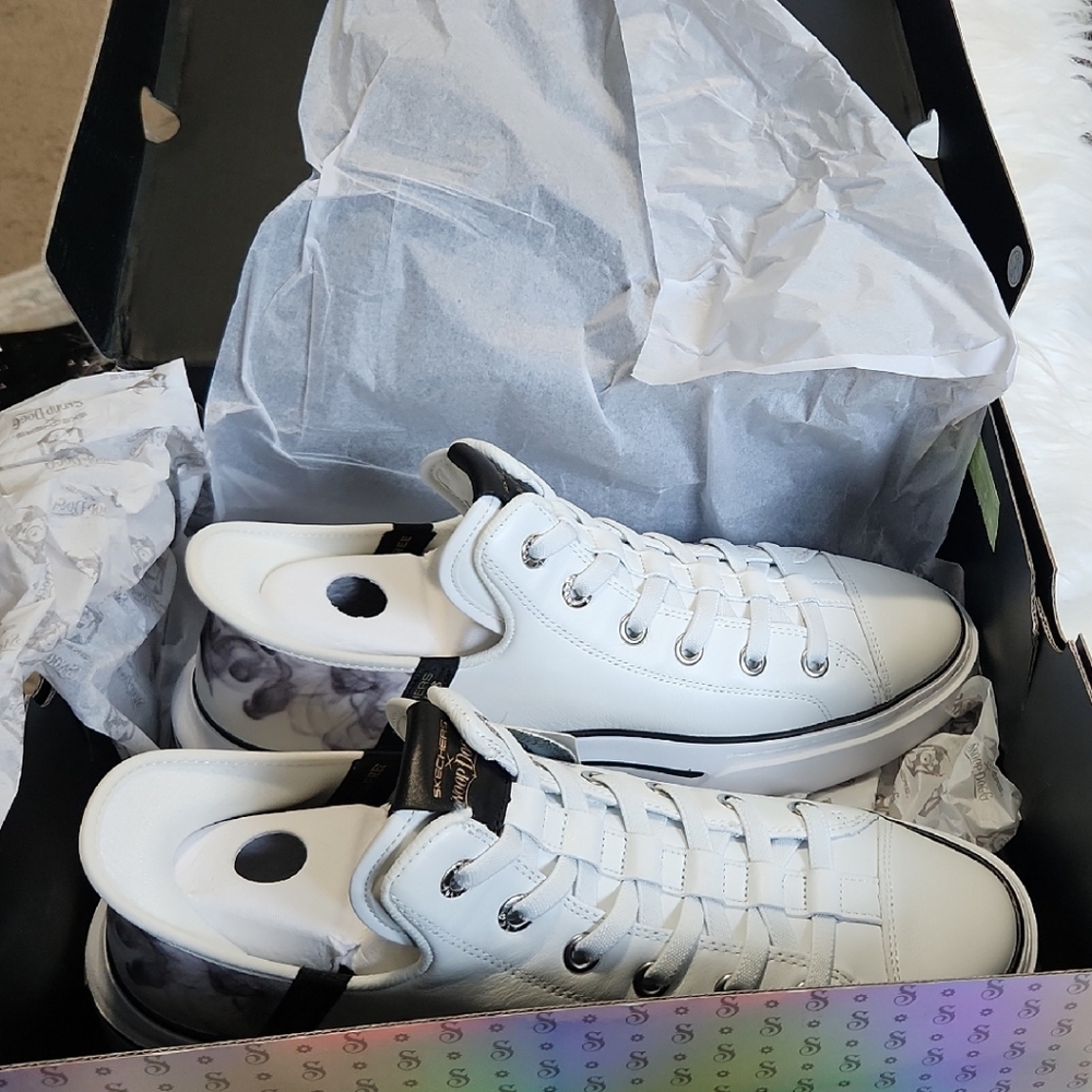 NWT Snoop Dogg X Skechers White Lace-Up Sneakers